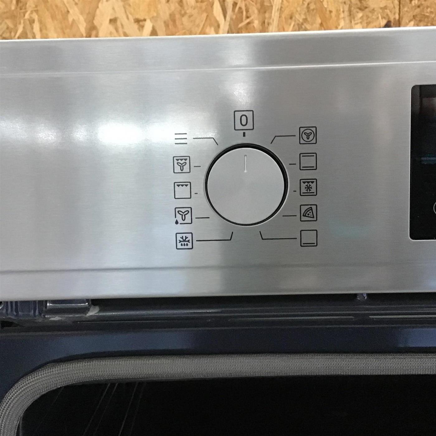 Forno elettrico Electrolux EOF4P46X Multifunzione SurroundCook® 500 Pulizia pirolitica