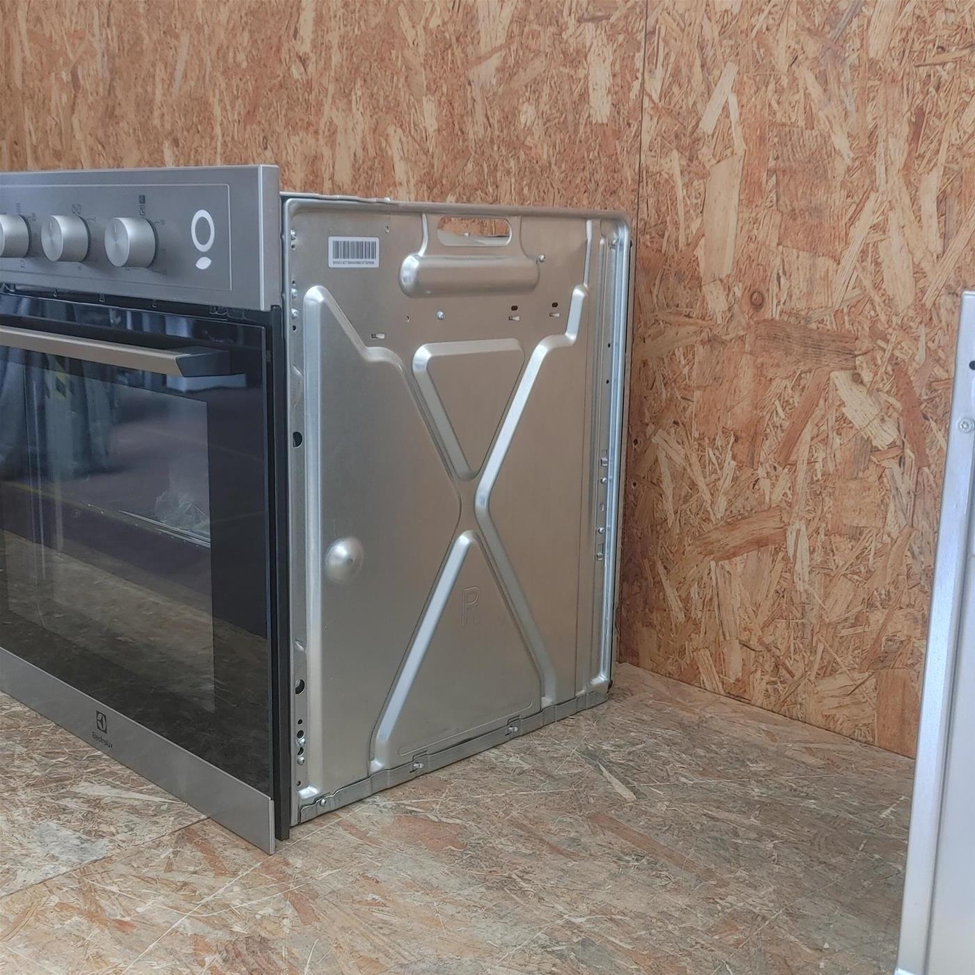 Forno Multifunzione Electrolux EOH2H00BX Serie 300
