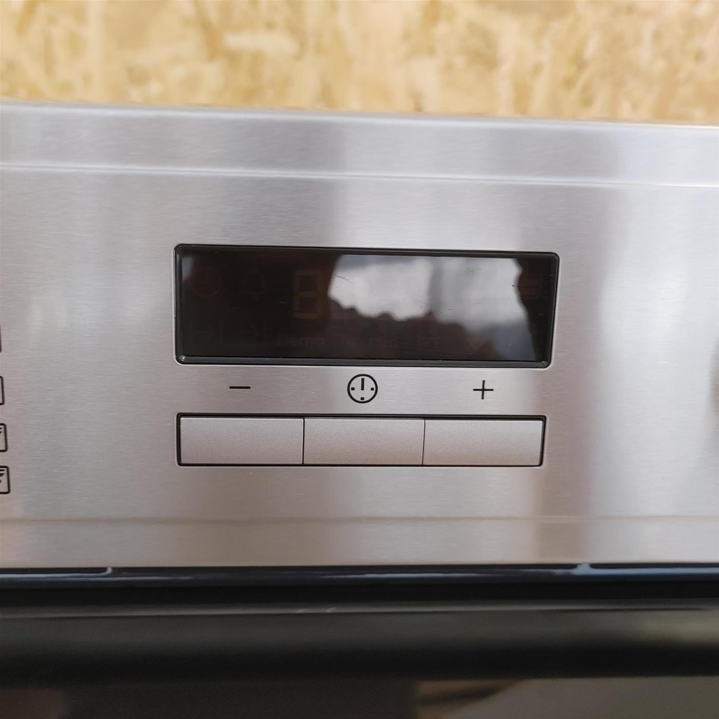 Electrolux EOF4P04X 72 L A+ Acciaio inossidabile