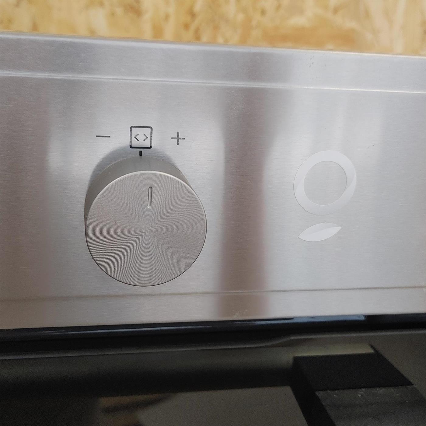Electrolux EOF4P04X 72 L A+ Acciaio inossidabile