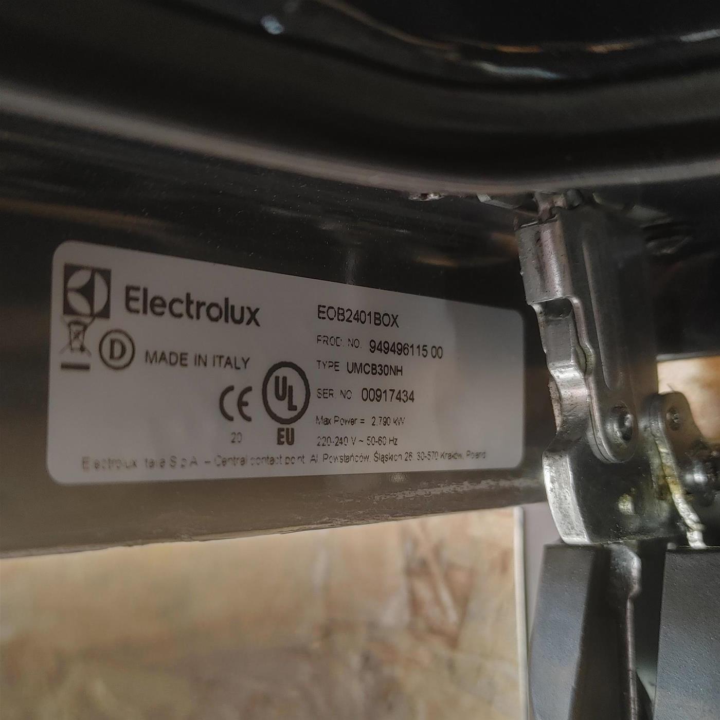 Forno Electrolux EOB2401BOX