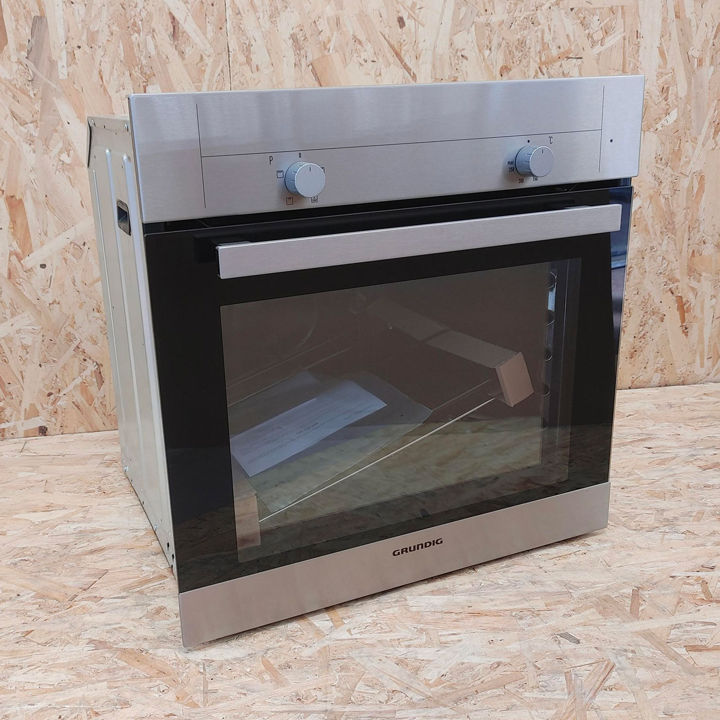 Grundig GEBC11000X forno statico con ventilazione tangenziale