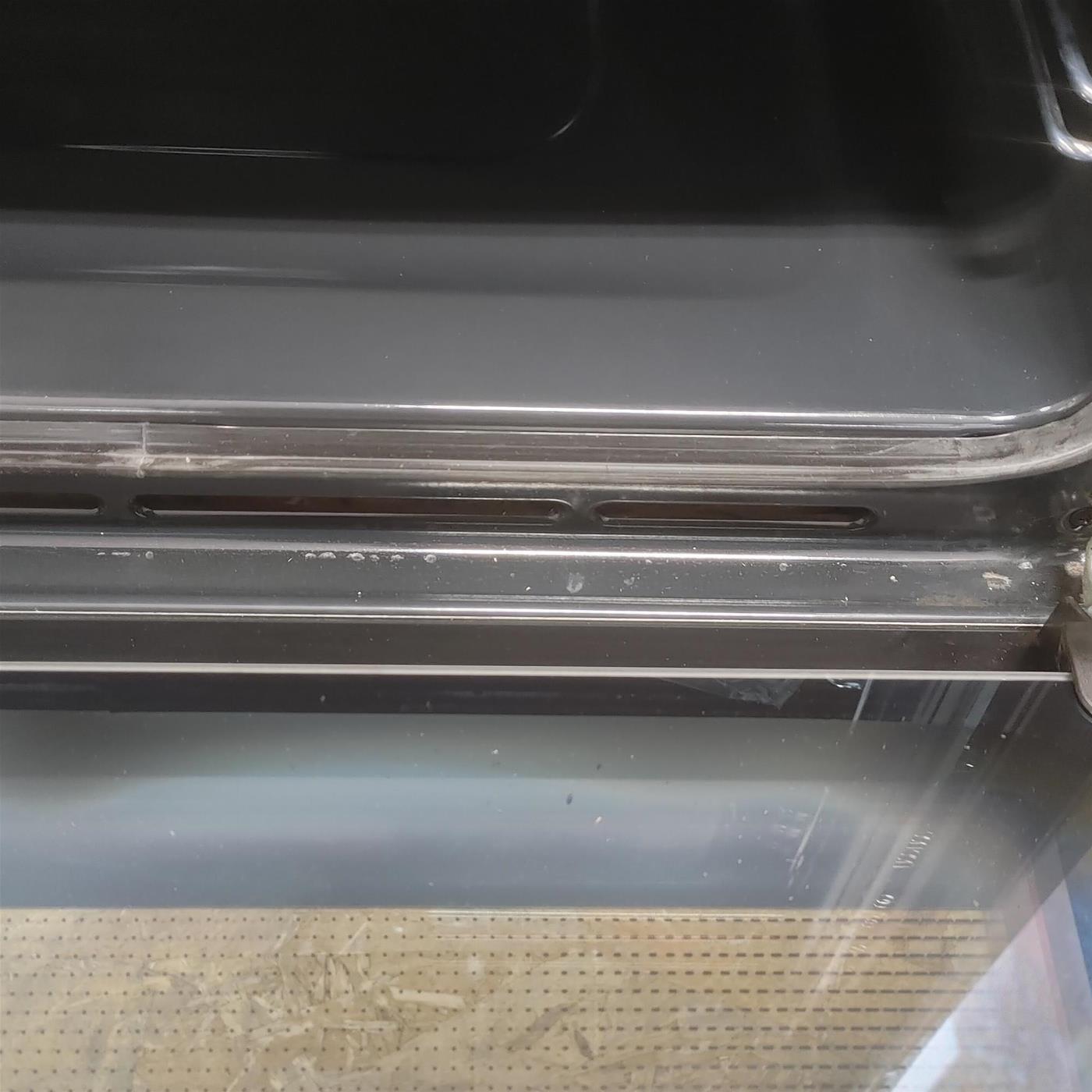 Forno elettrico Hisense BSA65226AX