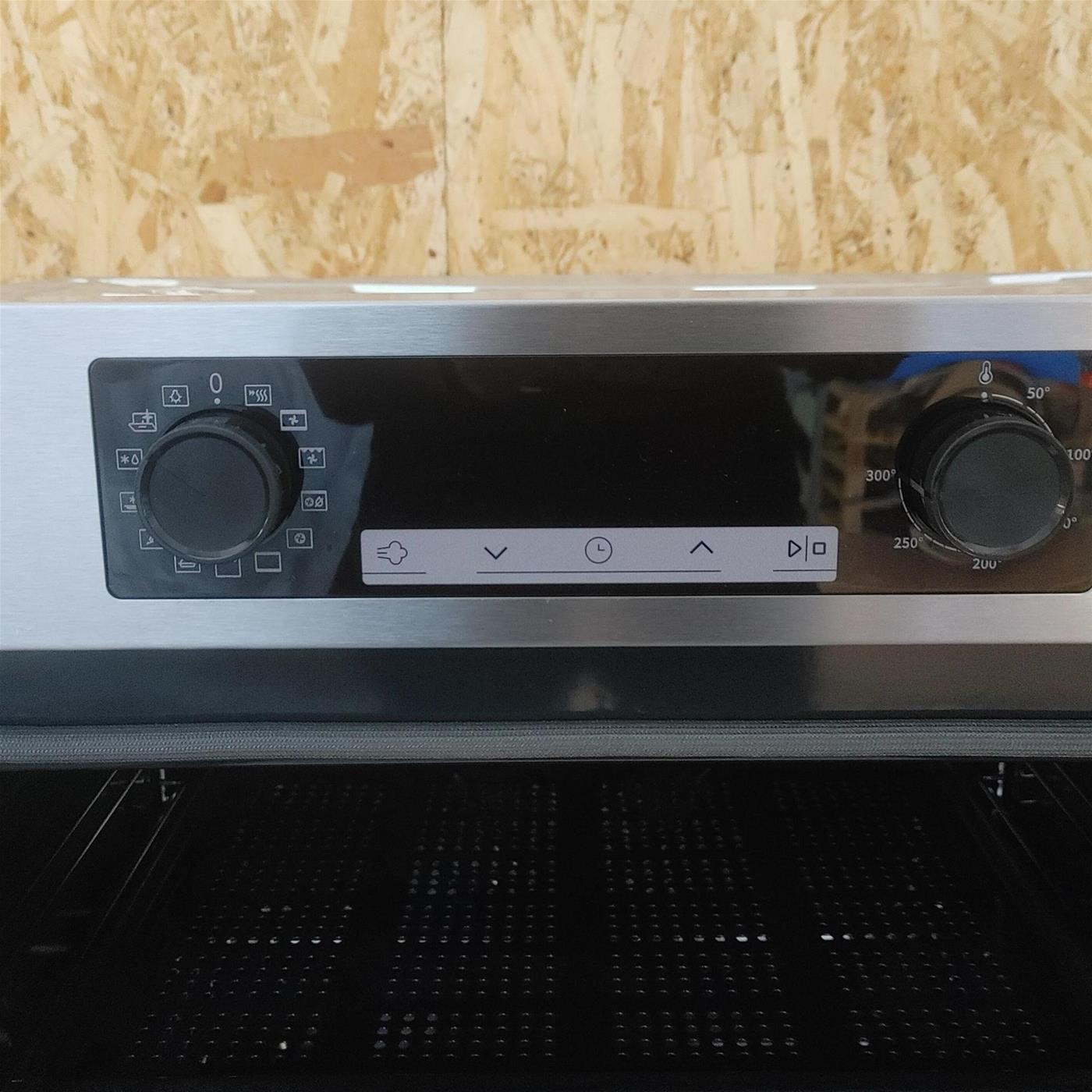 Forno elettrico Hisense BSA66226AX