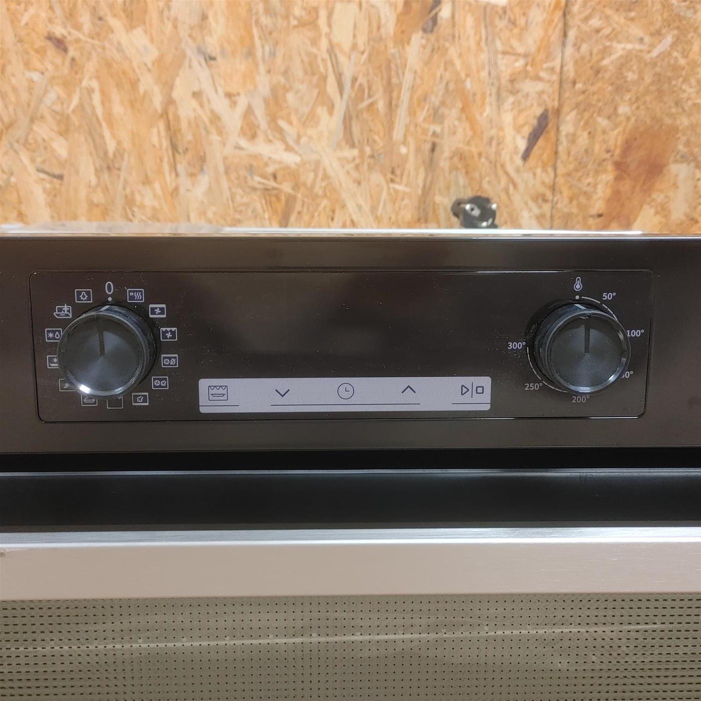 Forno elettrico Hisense BSA65226AB