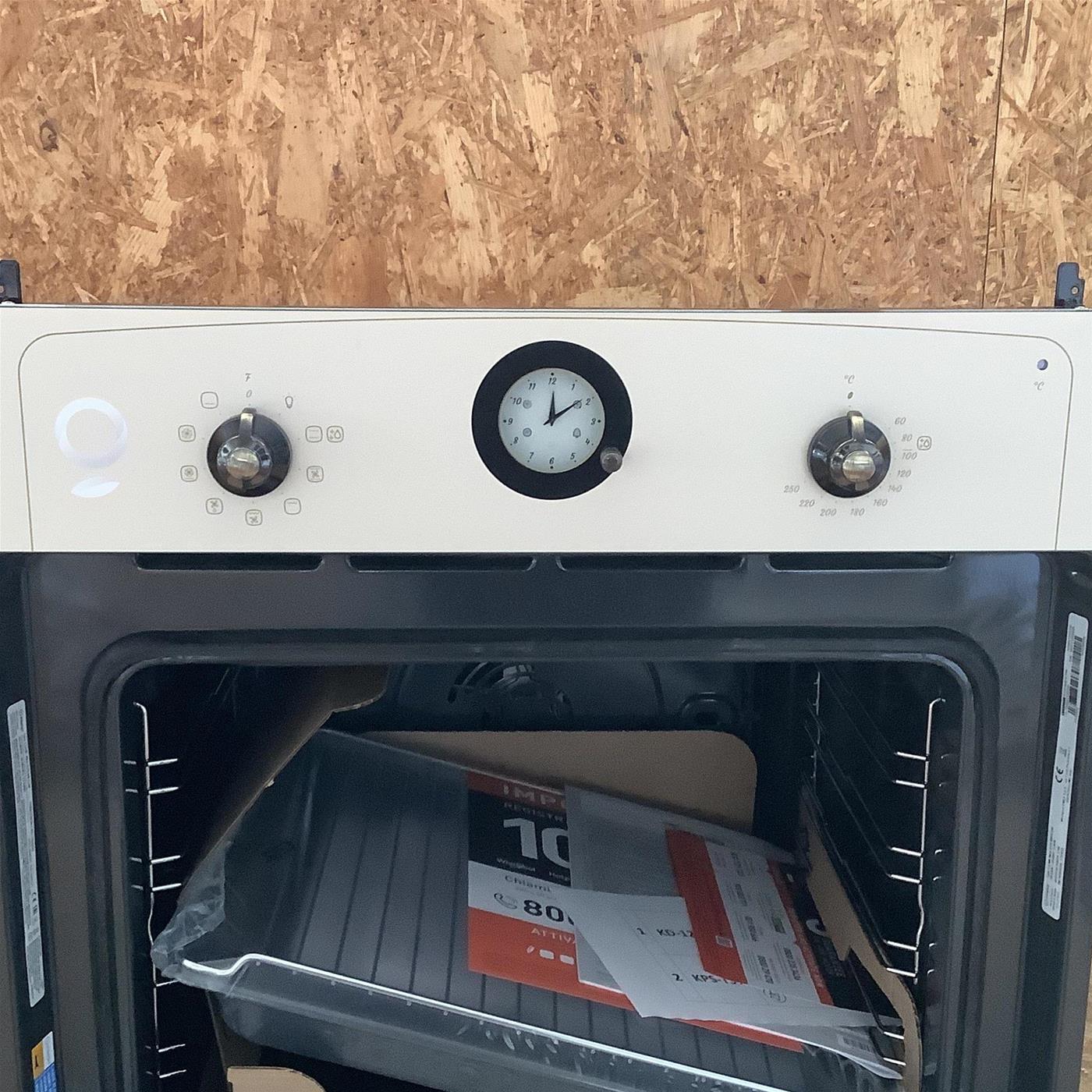 Forno elettrico Indesit IFVR 800 H OW