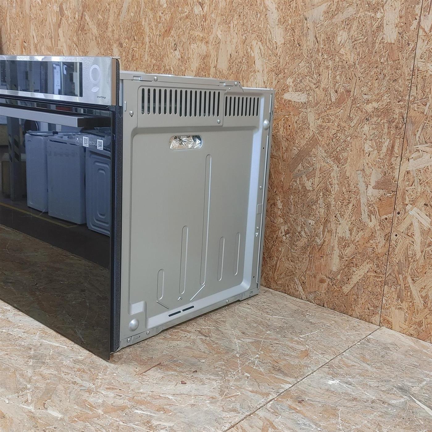 Forno elettrico Samsung NV7B4040VBB Multifunzione
