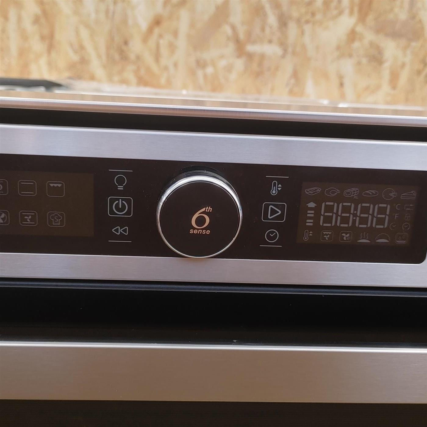 Whirlpool AKZM 8420 IX 73 L 3650 W A+ Acciaio inossidabile