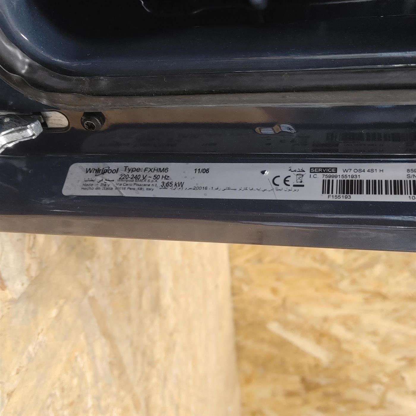 Whirlpool W7 OS4 4S1 H 73 L 3650 W A+ Acciaio inossidabile