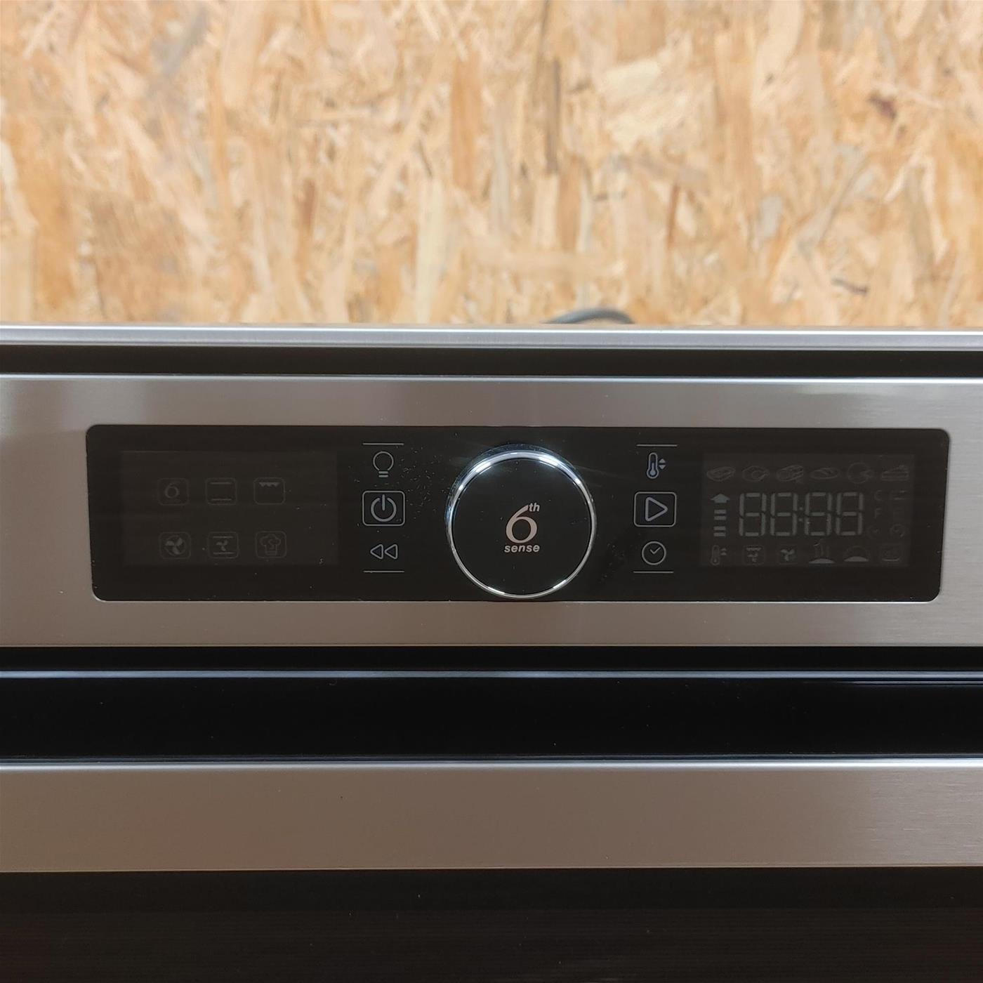 Whirlpool Absolute AKZM 8420 IX 73 L 3650 W A+ Acciaio inossidabile