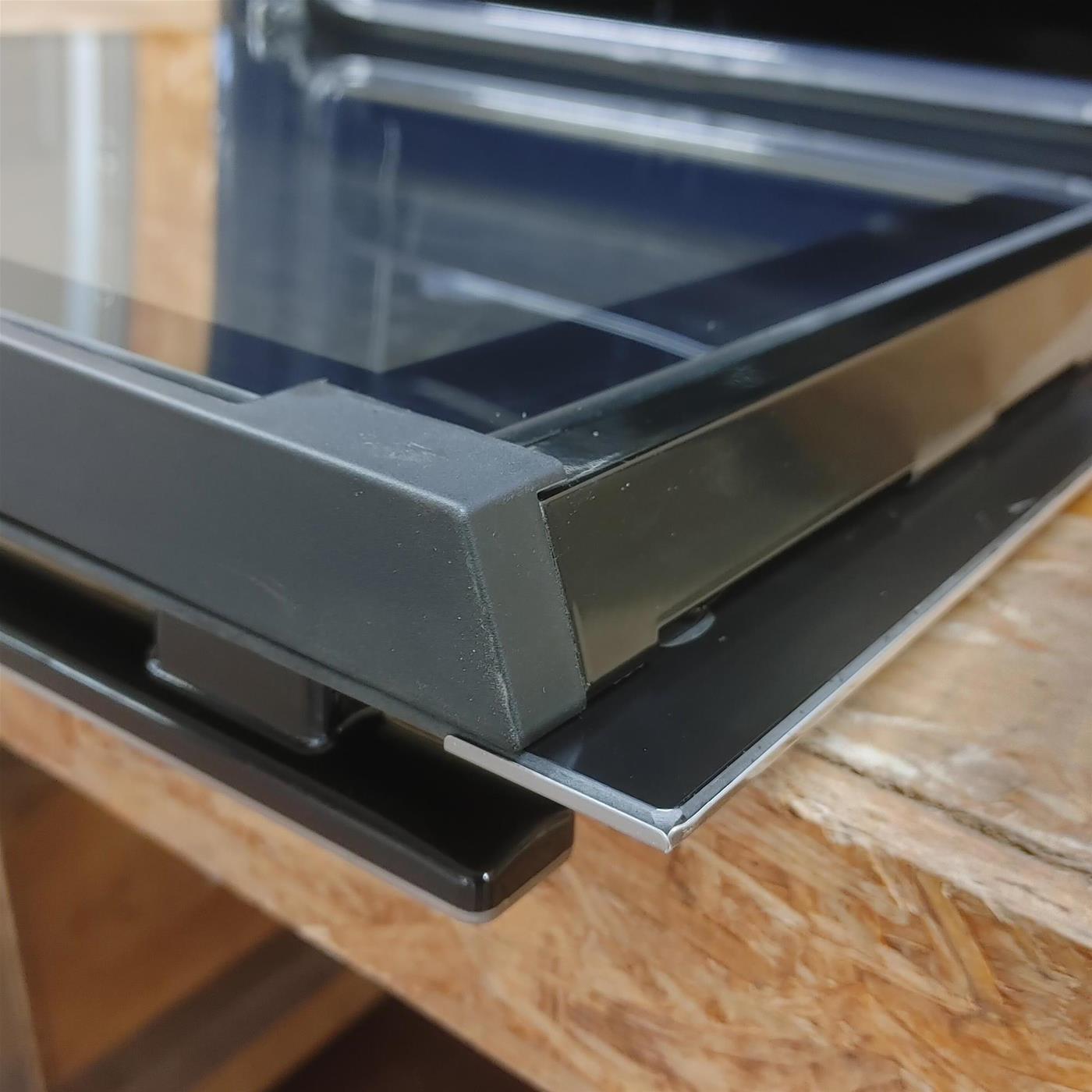 Whirlpool Absolute AKZM 8420 IX 73 L 3650 W A+ Acciaio inossidabile