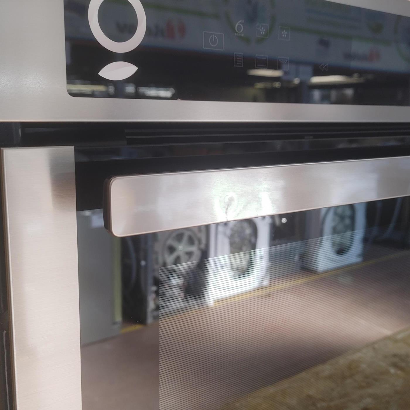 Forno elettrico Whirlpool AKZ9S 8220 IX da incasso Vapore Autopulizia