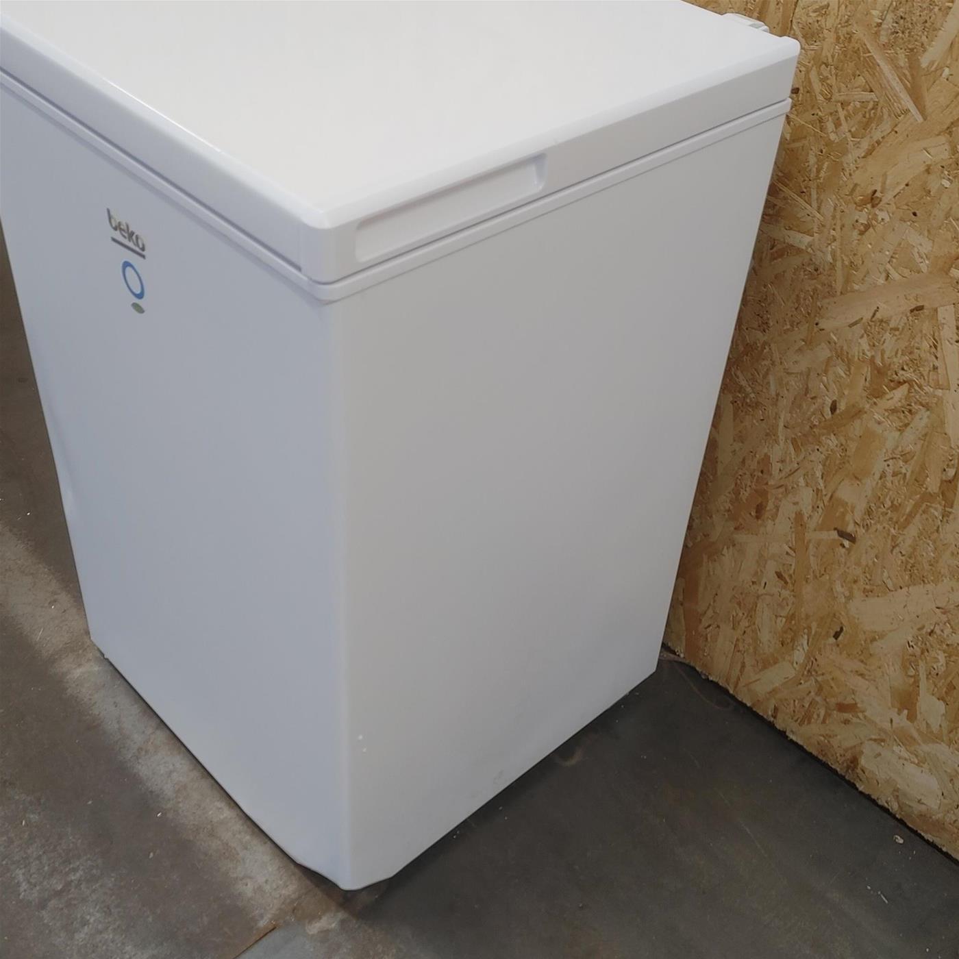Congelatore a pozzo Beko HS210530N 104 L
