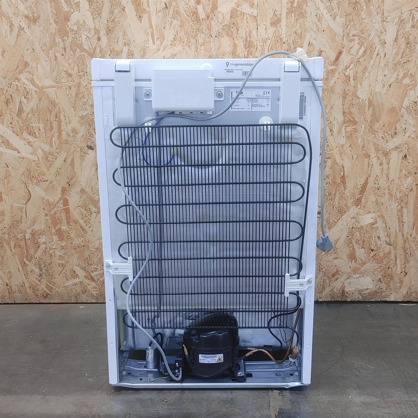 Congelatore a pozzo Beko HS210530N 104 L