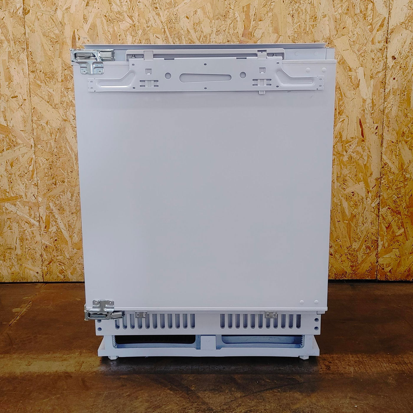 Congelatore Candy CFU 135 NE Congelatore verticale Da incasso 95 L Bianco