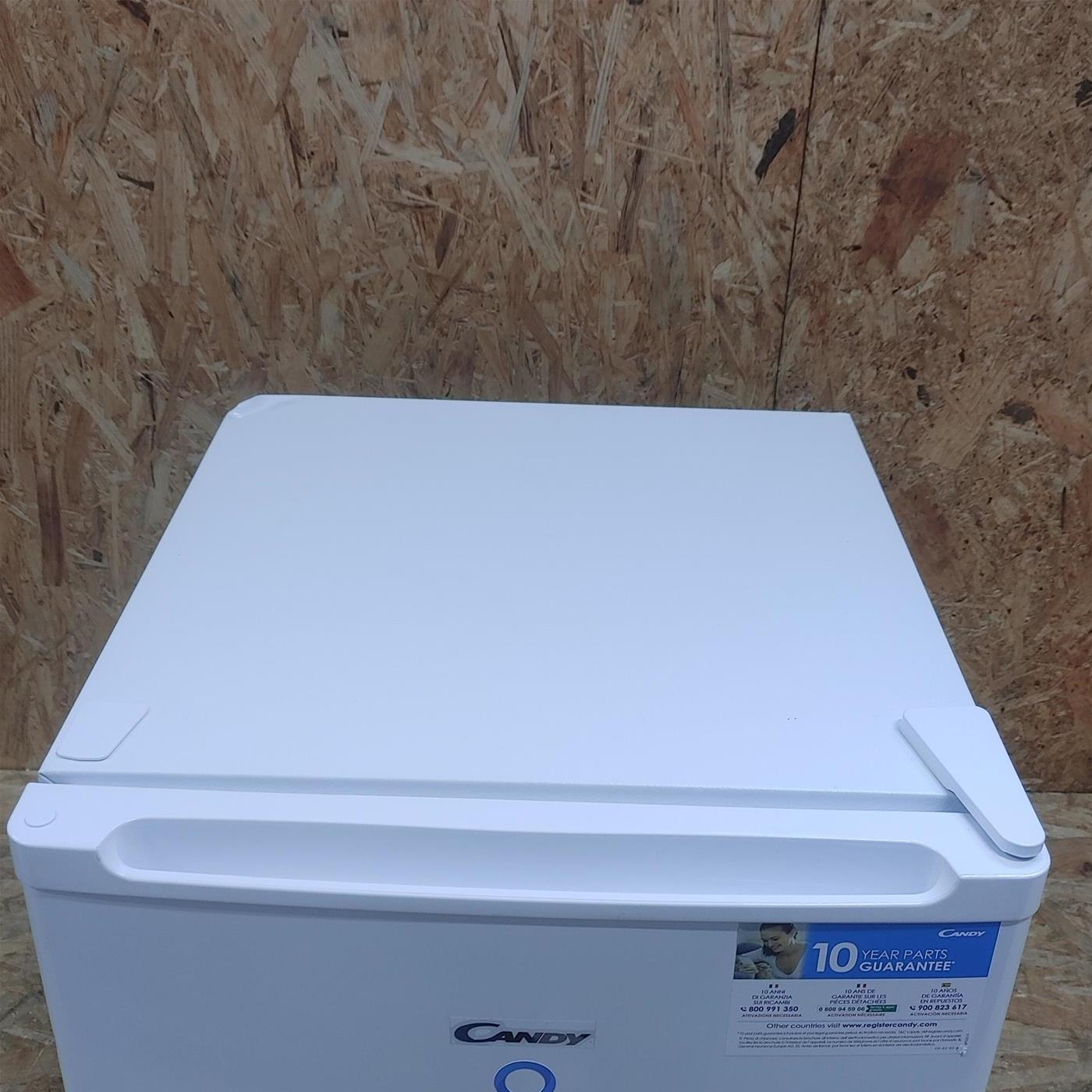 Candy Comfort CFU 050 EN Congelatore verticale Libera installazione 33 LF Bianco