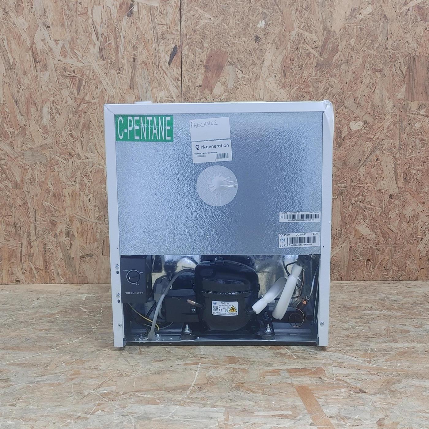 Candy Comfort CFU 050 EN Congelatore verticale Libera installazione 33 LF Bianco