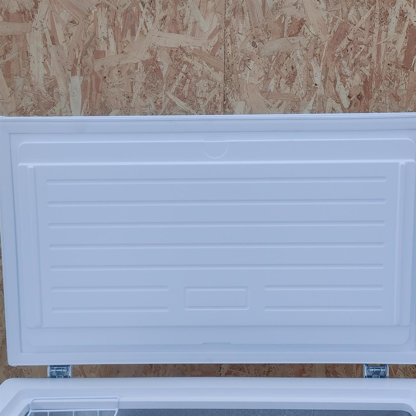 Congelatore a pozzo Candy CCHH 200  194 L