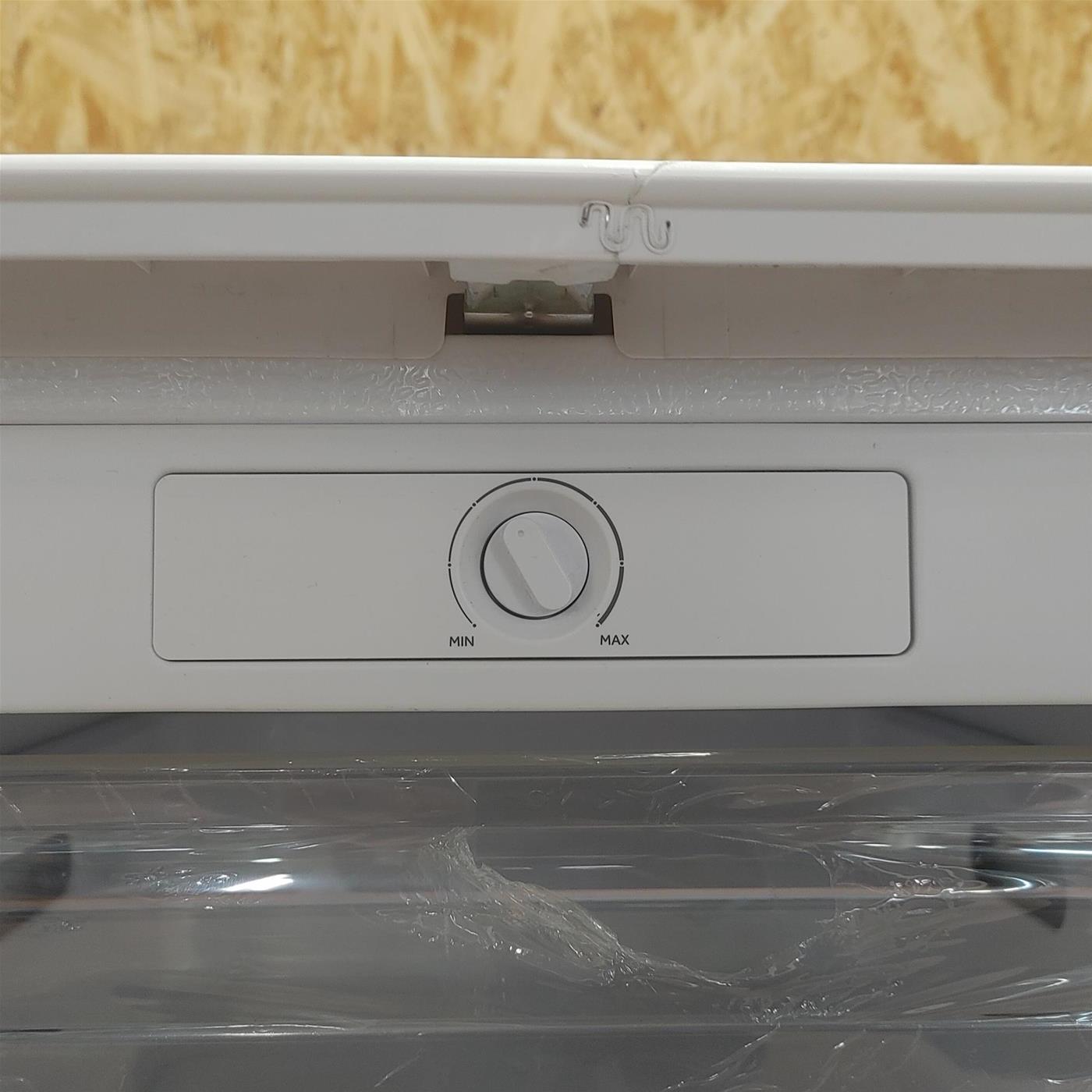 Congelatore verticale Candy Table Top CUQS 58EW 85 L