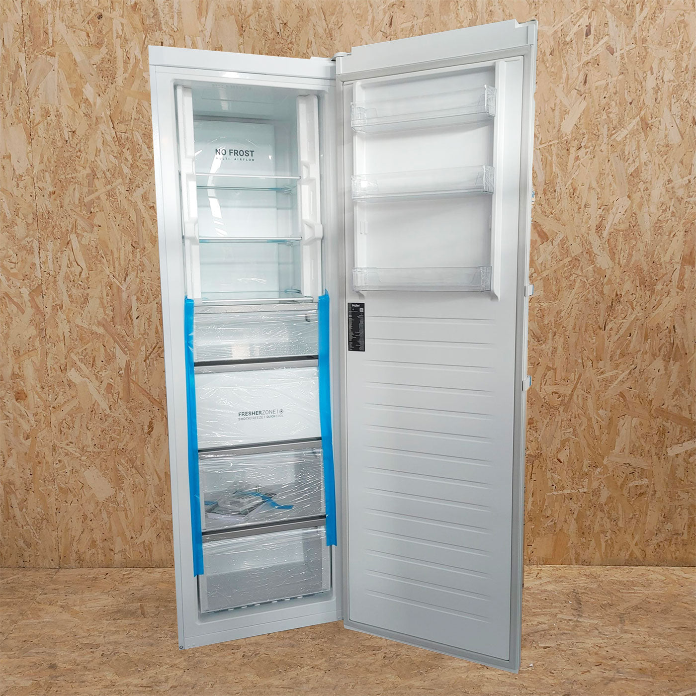 Congelatore Haier INSTASWITCH H3F330WDH1 Congelatore verticale Libera installazione 330 LD Bianco