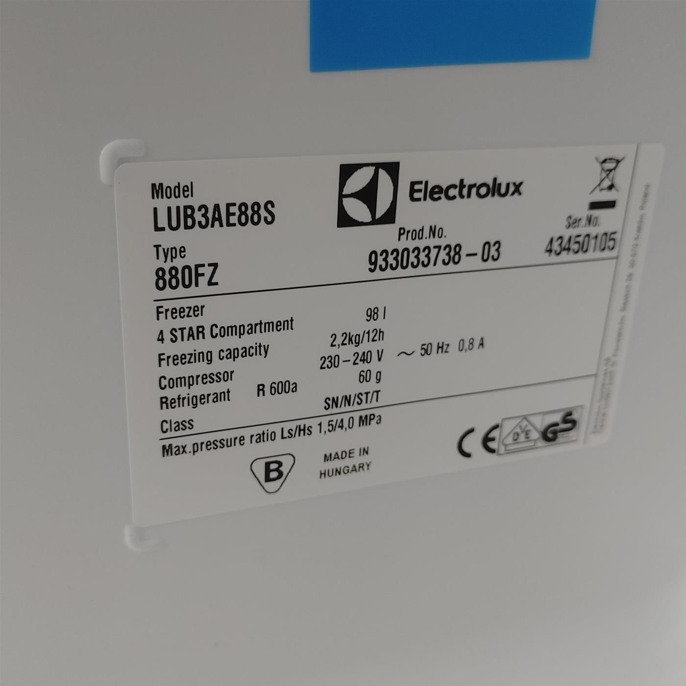 Congelatore verticale Electrolux LUB3AE88S Da incasso 98 L