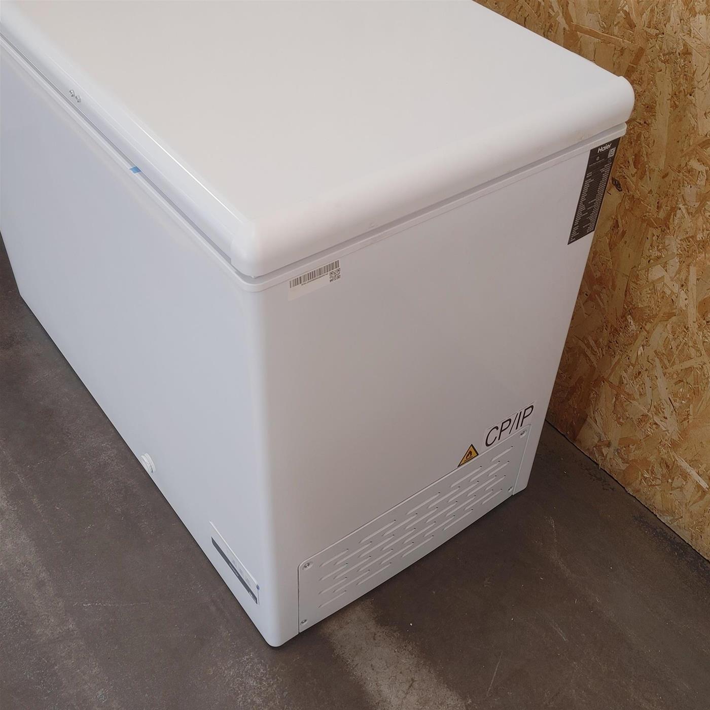 Haier HCE301E Congelatore a pozzo Libera installazione 300 L E Bianco
