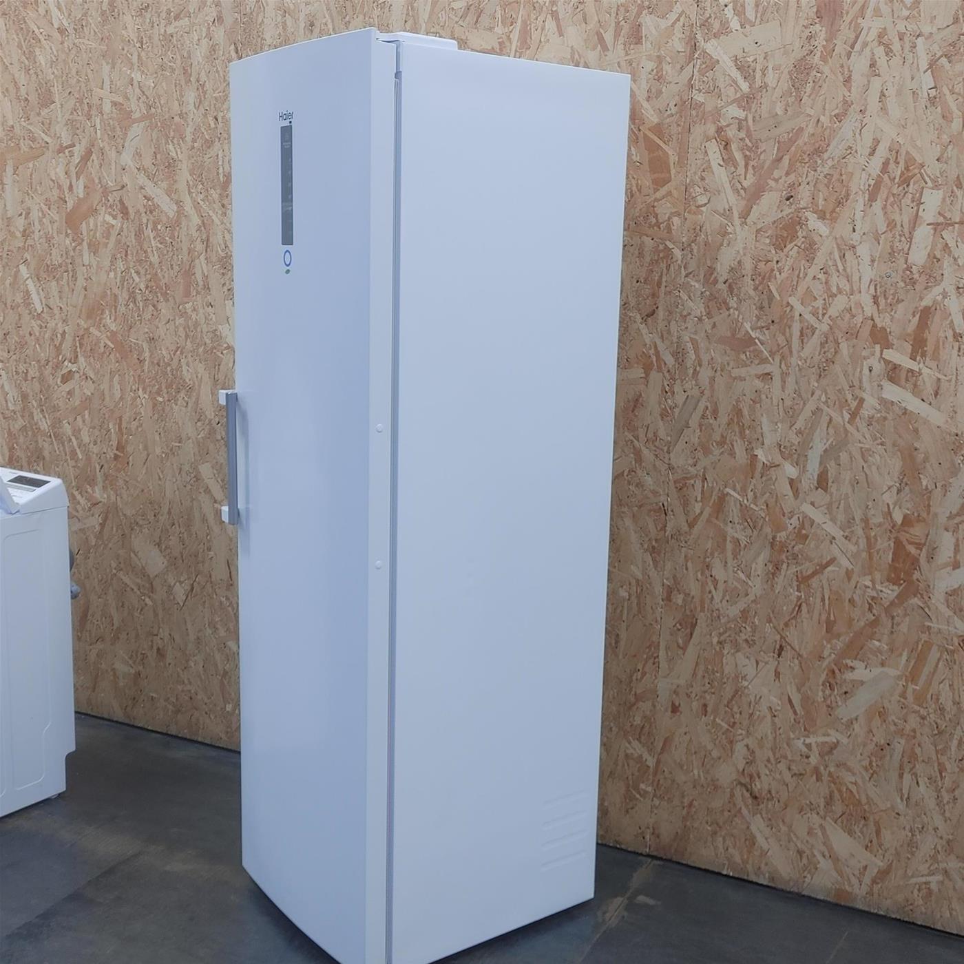 Congelatore Haier INSTASWITCH H3F330WDH1 Congelatore verticale Libera installazione 330 LD Bianco