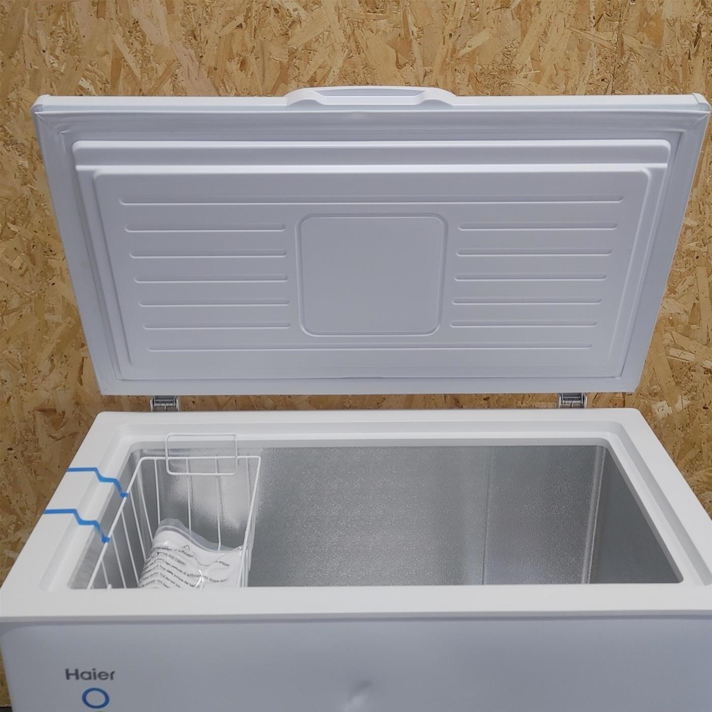 Congelatore Haier HCE203F Libera installazione 198 LF Bianco