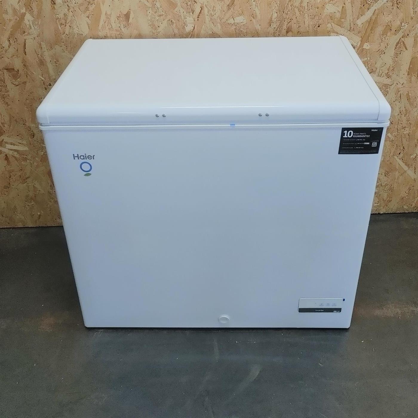 Congelatore Haier HCE251E a pozzetto 248 L