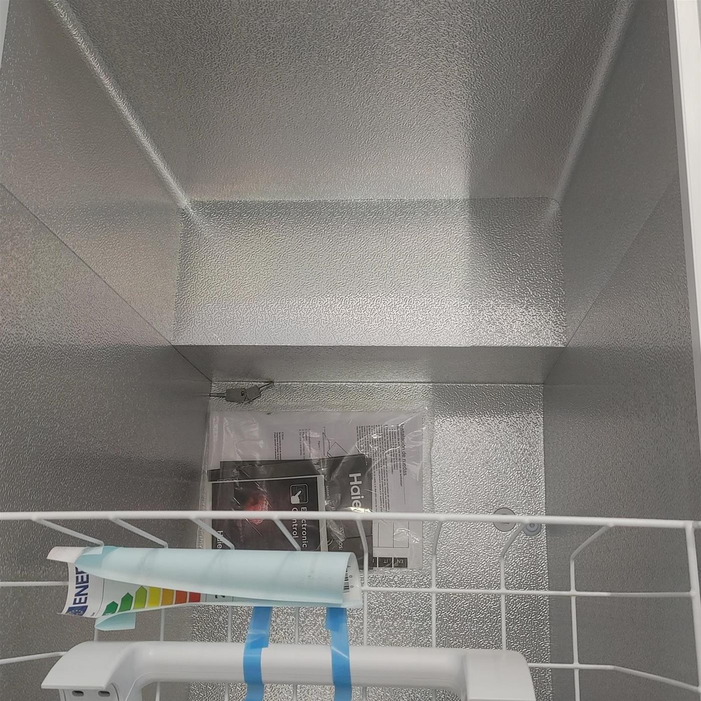 Haier HCE251E Congelatore a pozzetto Libera installazione 248 LE Bianco