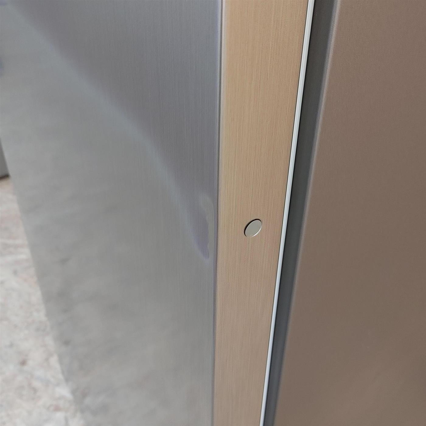 Samsung RZ32M713ES9 Congelatore verticale Libera installazione E Argento, No Frost