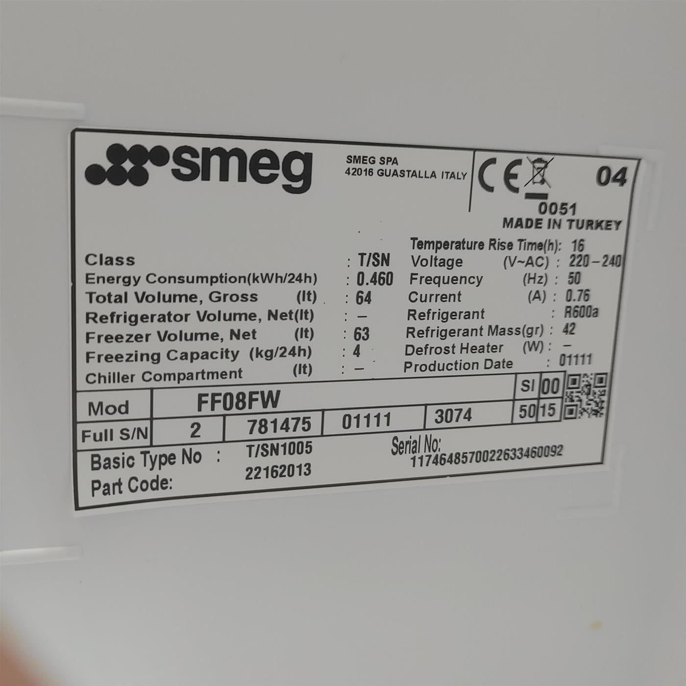 Congelatore Verticale Smeg 63 Litri FF08FW Classe F