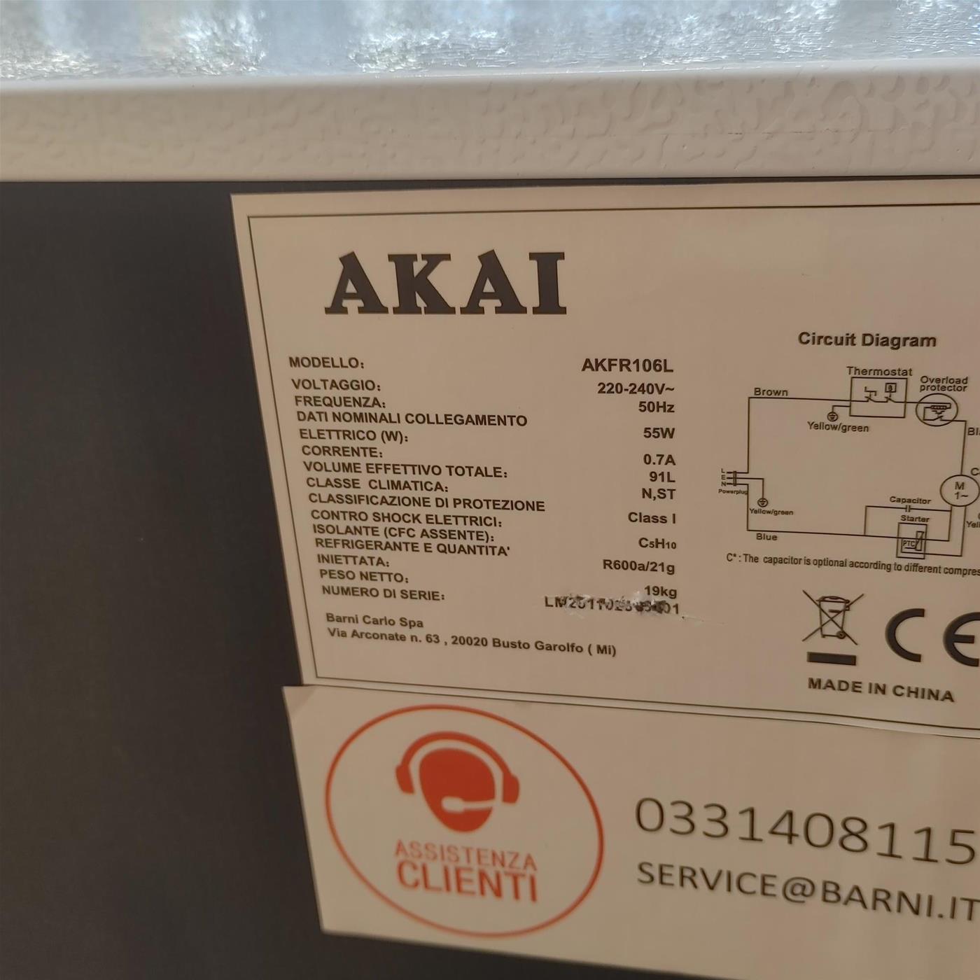 Akai AKFR106L frigorifero Libera installazione 91 LF Bianco