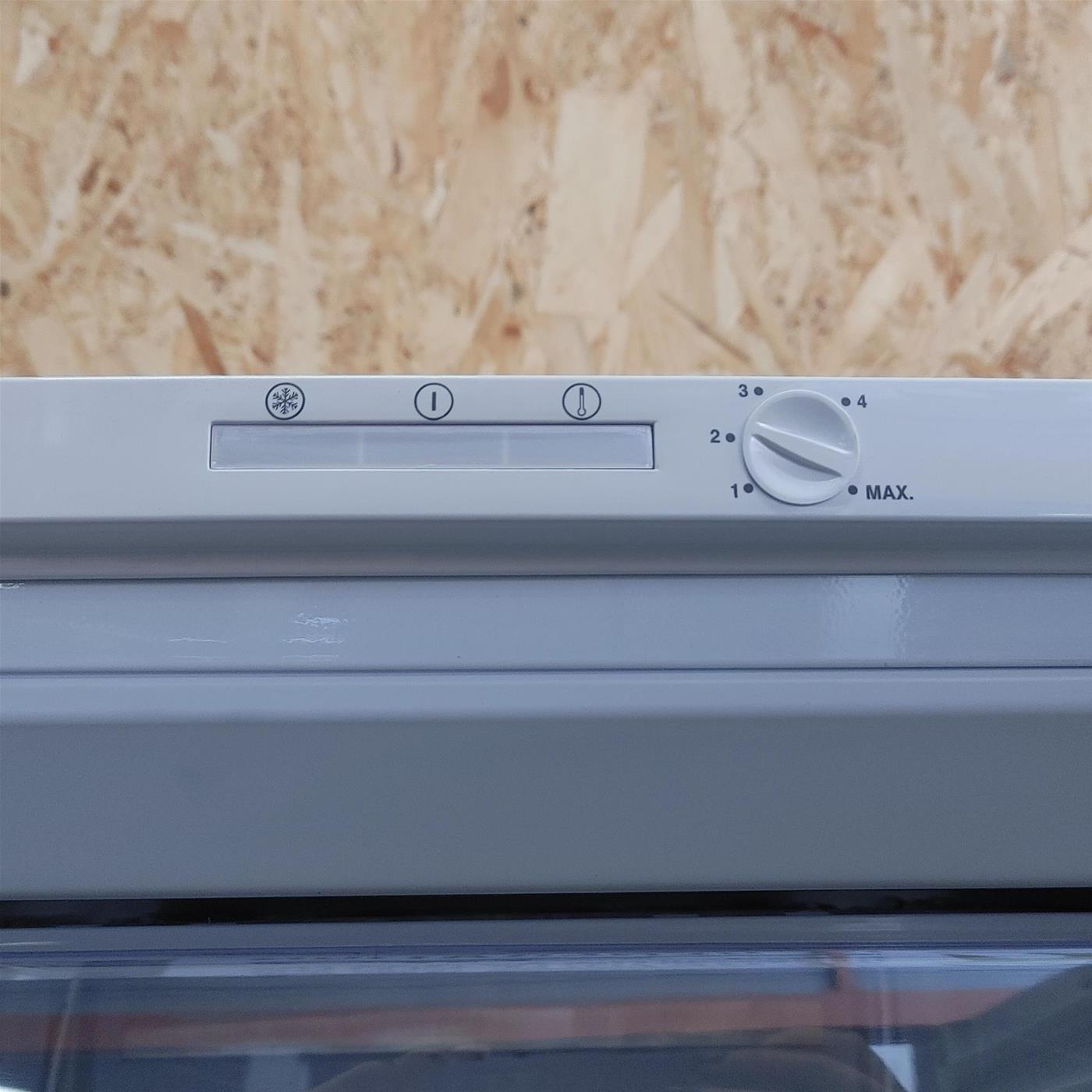 Congelatore Beko FS127940N Libera Installazione 244 LE Bianco