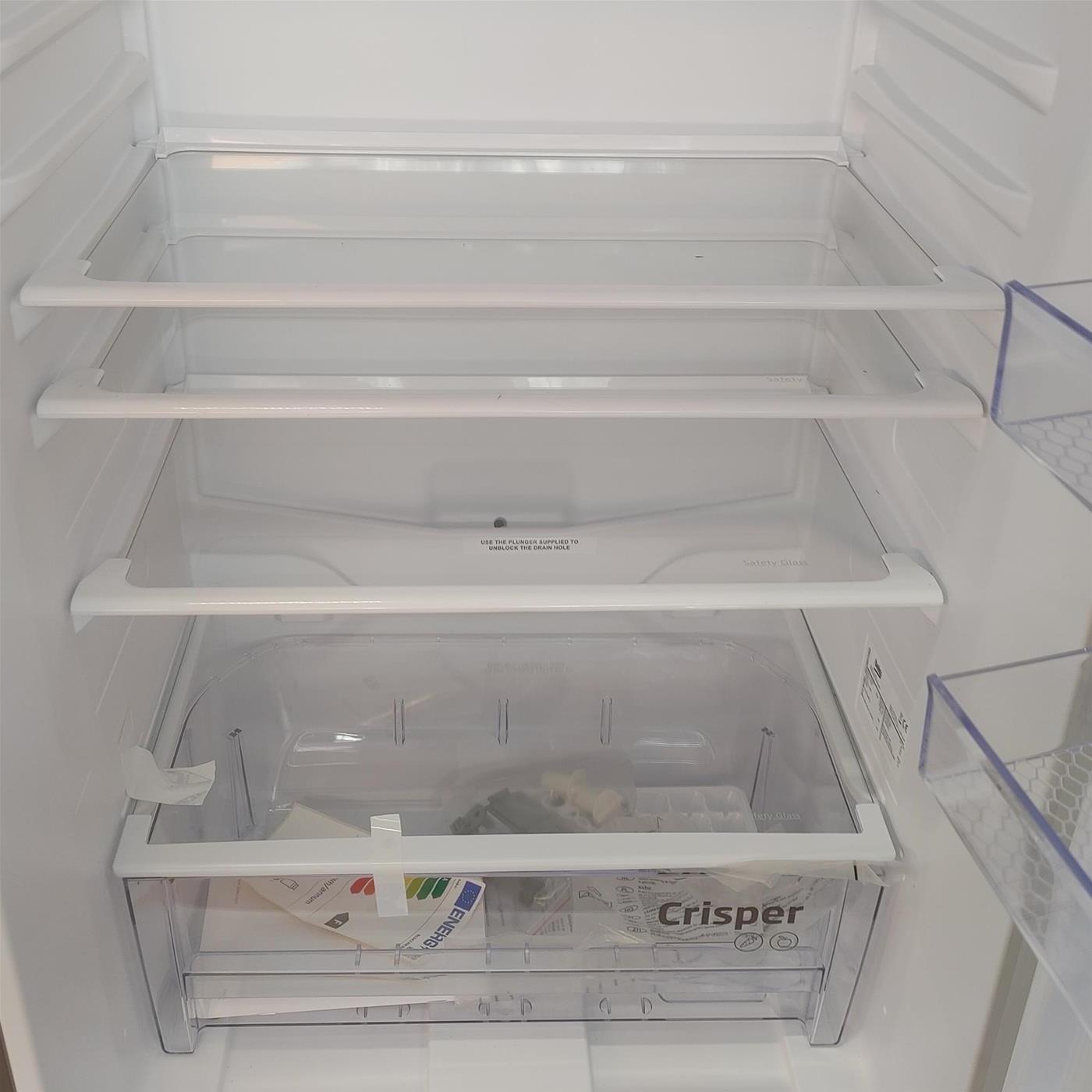 Beko RCSA330K30SN Libera installazione 300 LF Argento