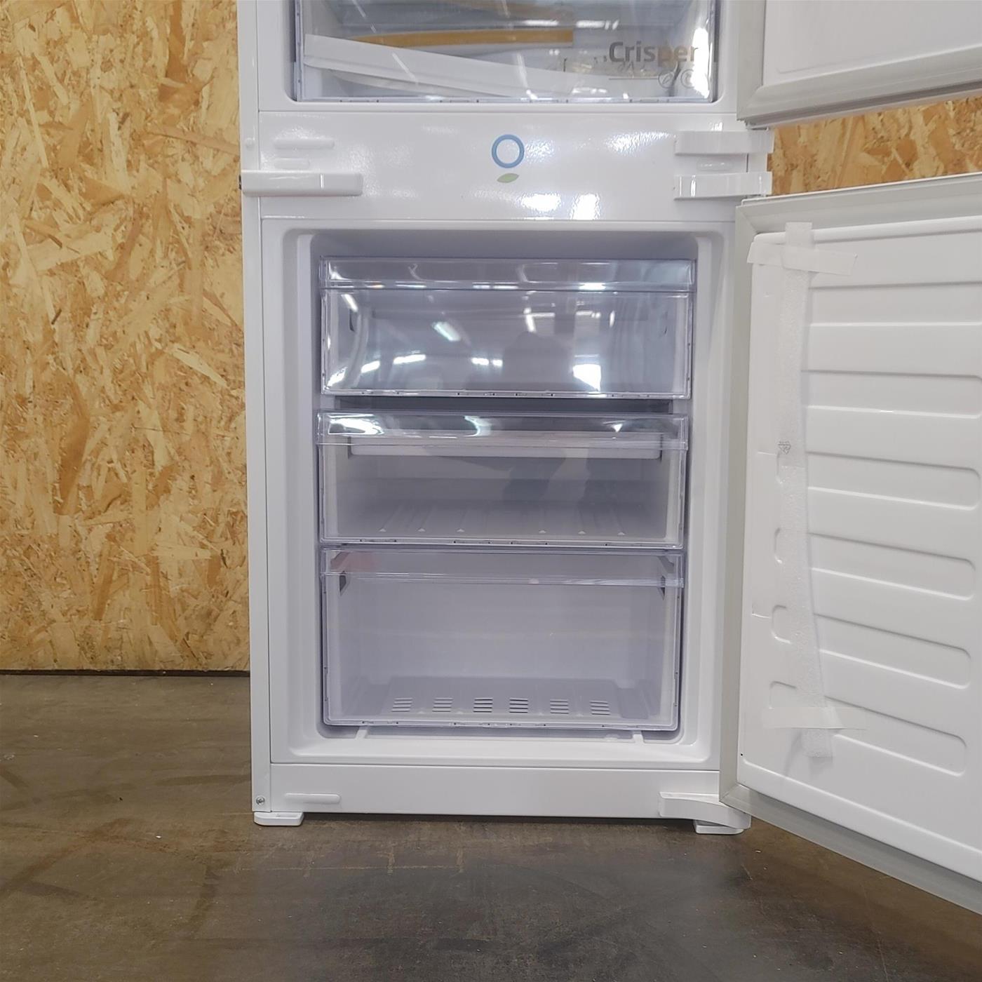 Frigorifero Beko BCSA285K4SN da Incasso 271 L