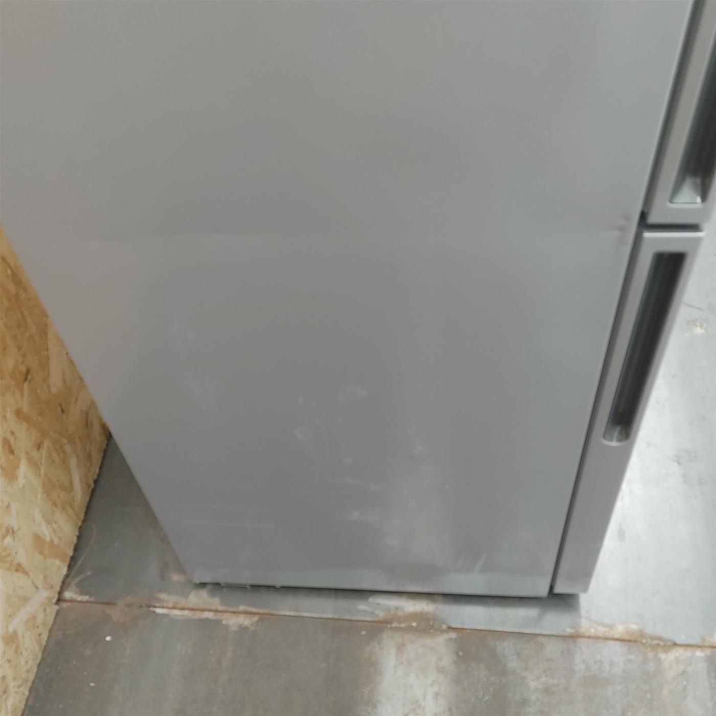 Candy Fresco CCE4T618ES Libera installazione 341 LE Argento