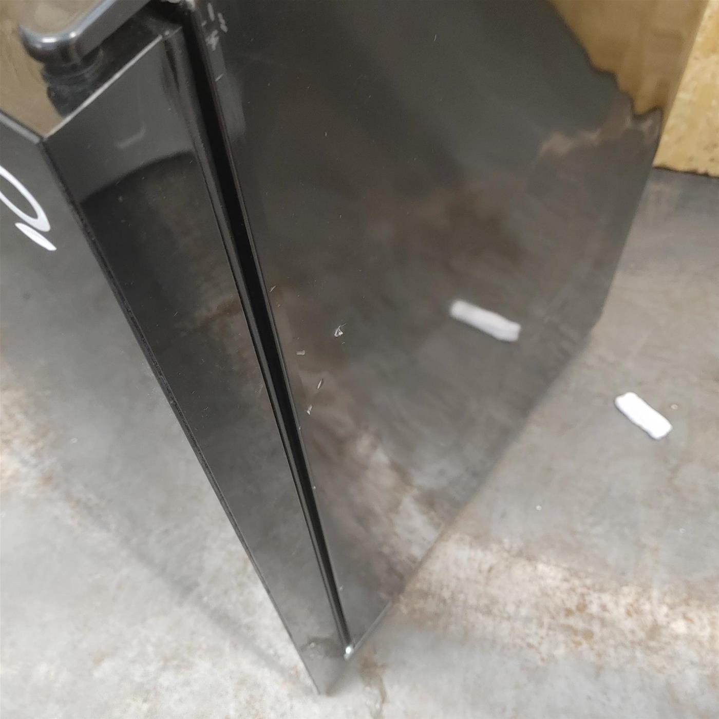 Candy DiVino CWC 150 ED/N Frigorifero per vino a compressore Libera installazione Nero 41 bottiglia/e