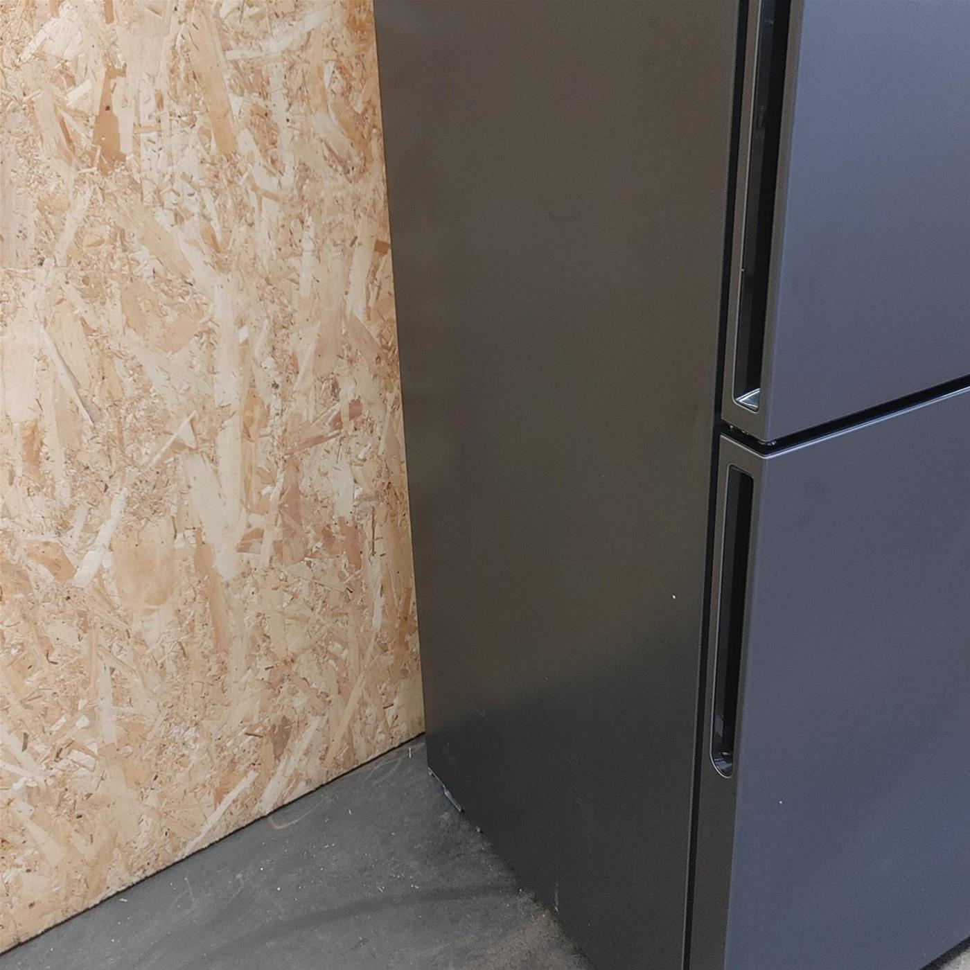 Candy Fresco CCE4T618EB Libera installazione 341 LE Nero