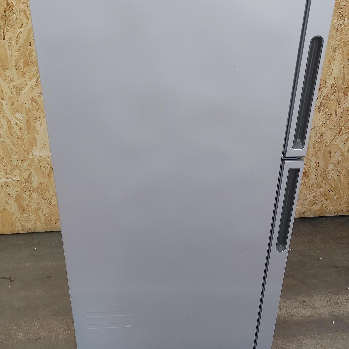 Candy Fresco CCE3T620ES Libera installazione 377 LE Argento