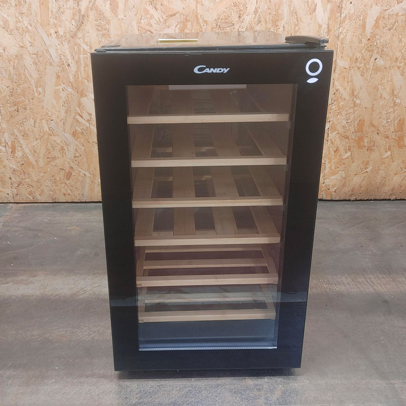 Candy DiVino CWCEL 210/N Frigorifero per vino a compressore Libera installazione Nero 21 bottiglia/e