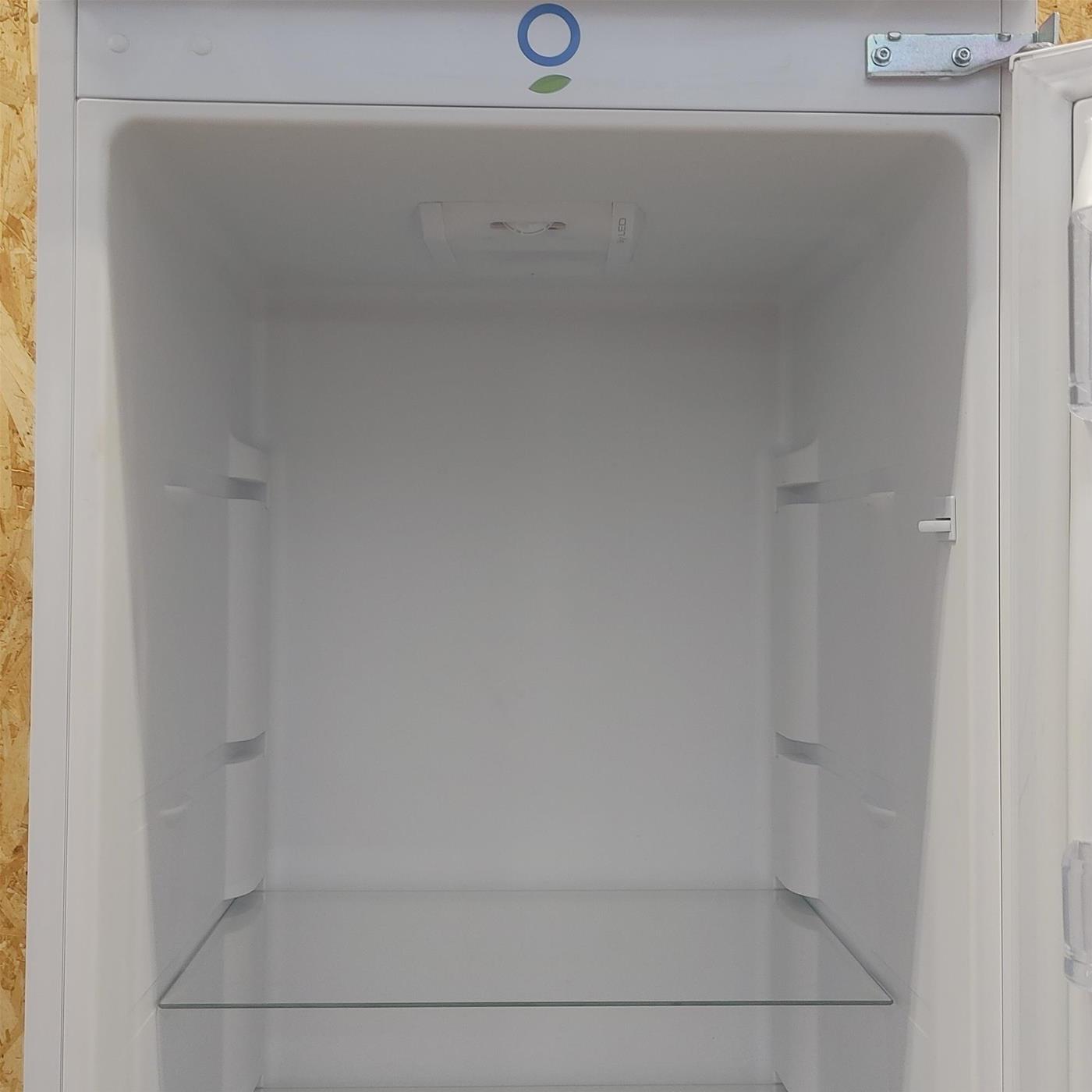 Frigorifero Candy CML12EI da incasso 197 L