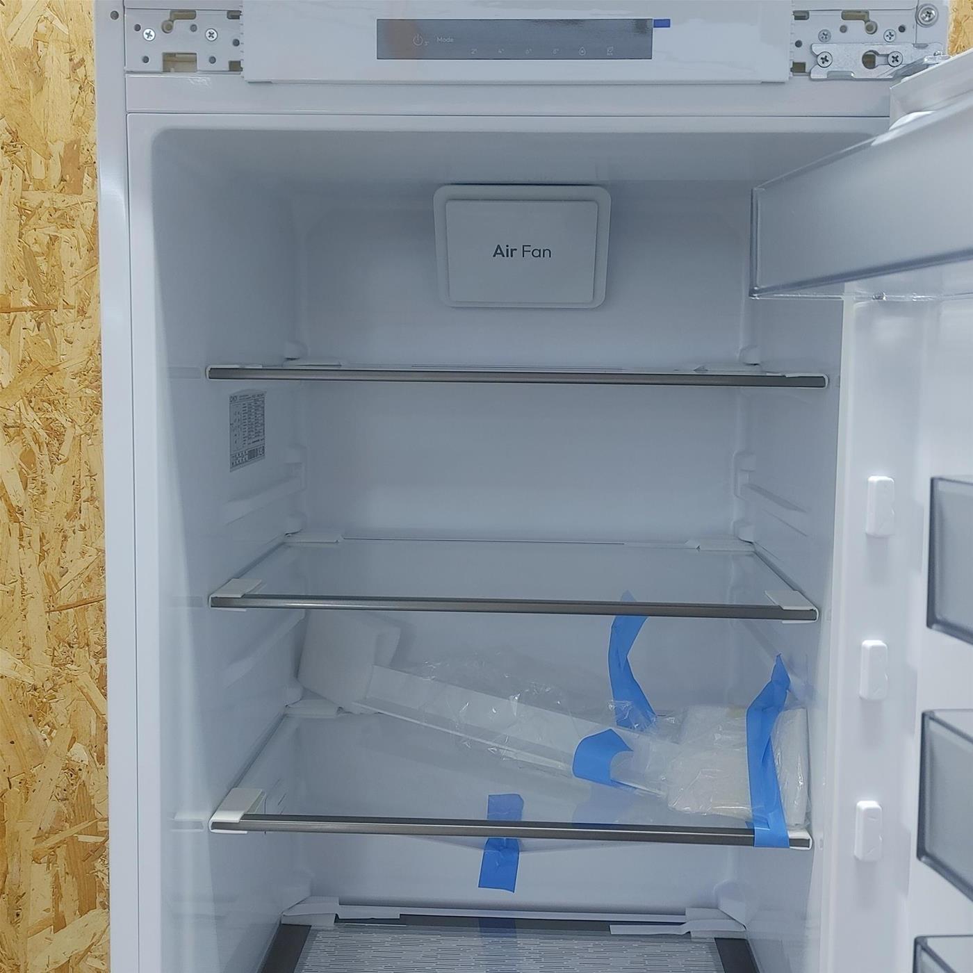 Frigorifero Candy CNBQL3518EV Da incasso 268 L