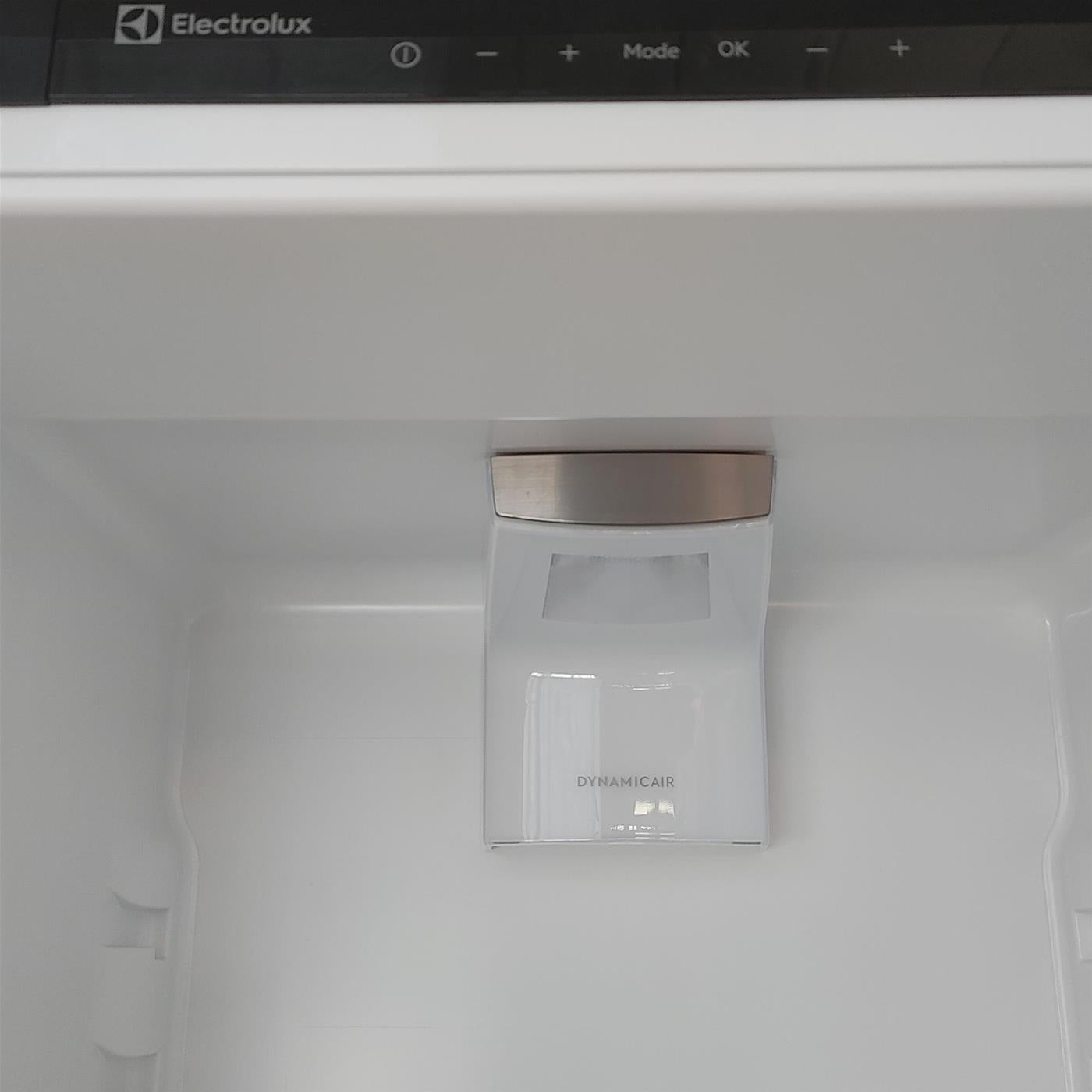 Electrolux LNS7TE18S3 frigorifero con congelatore Libera installazione 256 L E Bianco