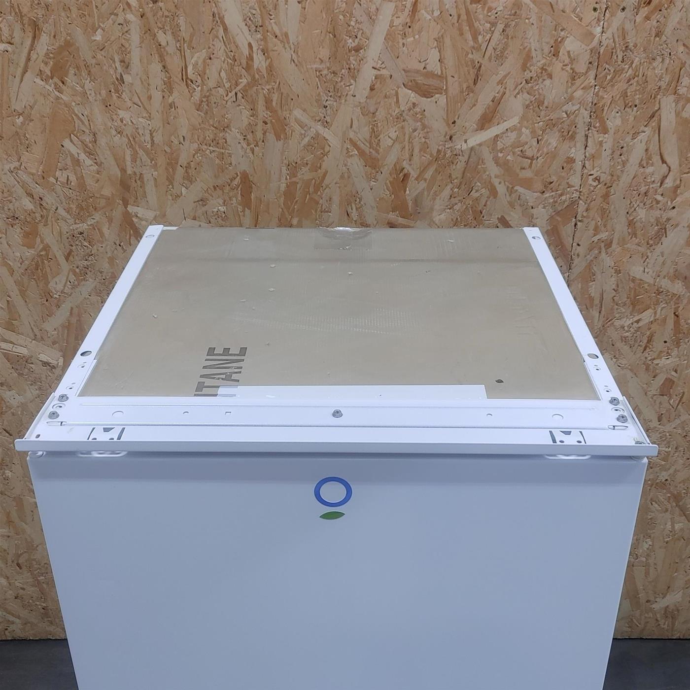 Electrolux LRB3AF12S frigorifero Da incasso 207 L F Bianco