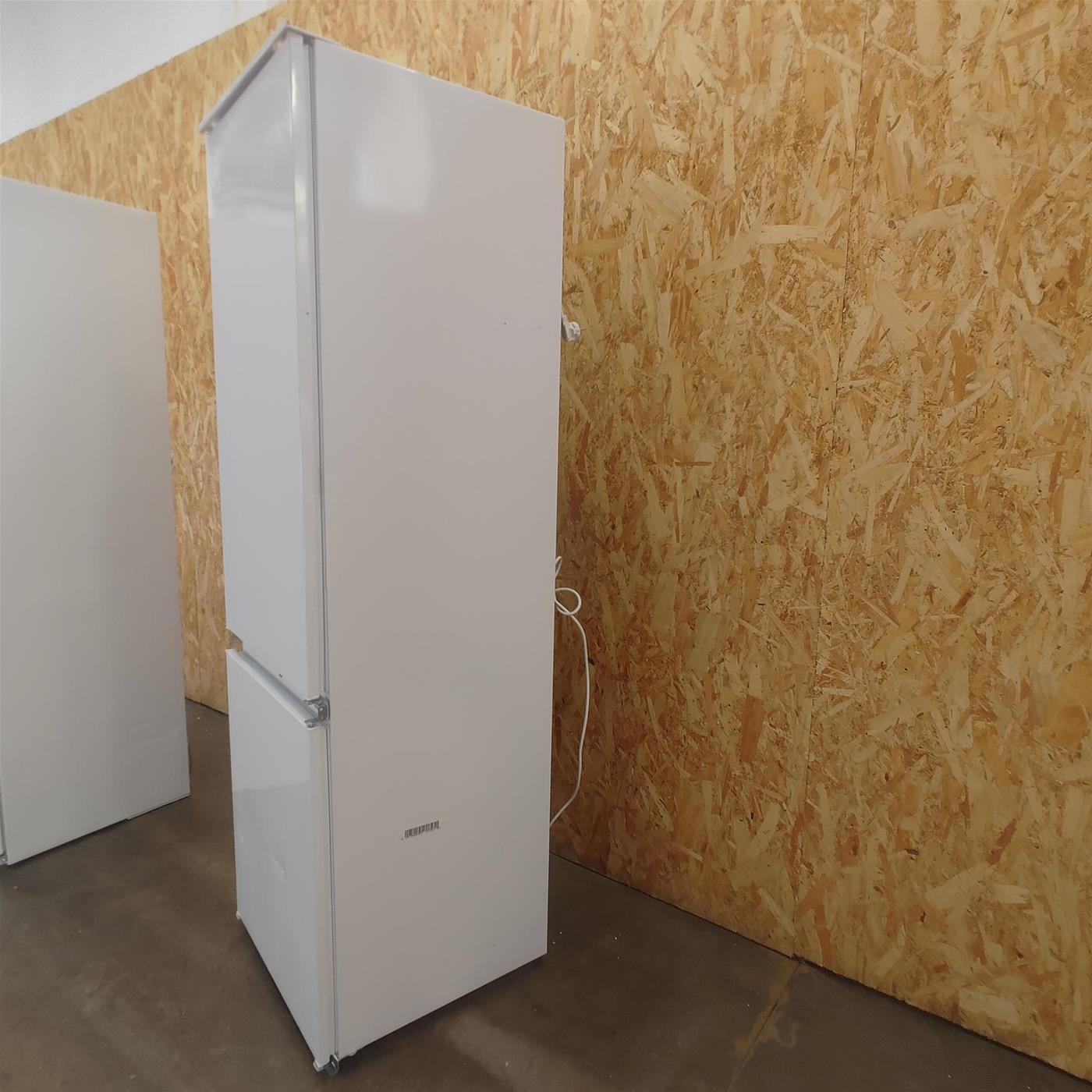 Frigorifero Electrolux KNT2LF18S da Incasso 268 L
