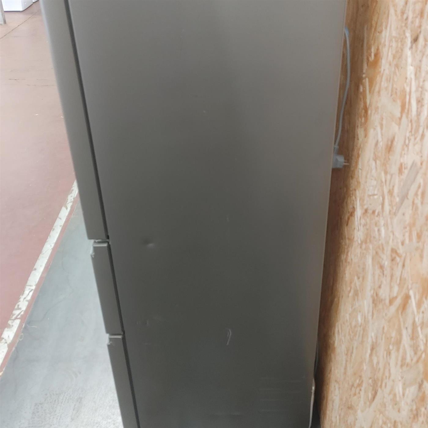 Haier 3D 60 Serie 3 HTR3619ENMN Libera installazione 348 LE Argento