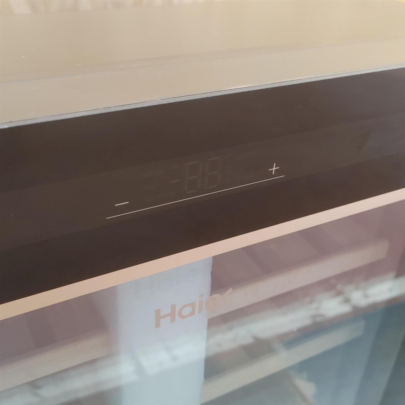 Haier Wine Bank 50 Serie 7 HWS42GDAU1 Frigorifero per vino a compressore Libera installazione Nero 42 bottiglia/e