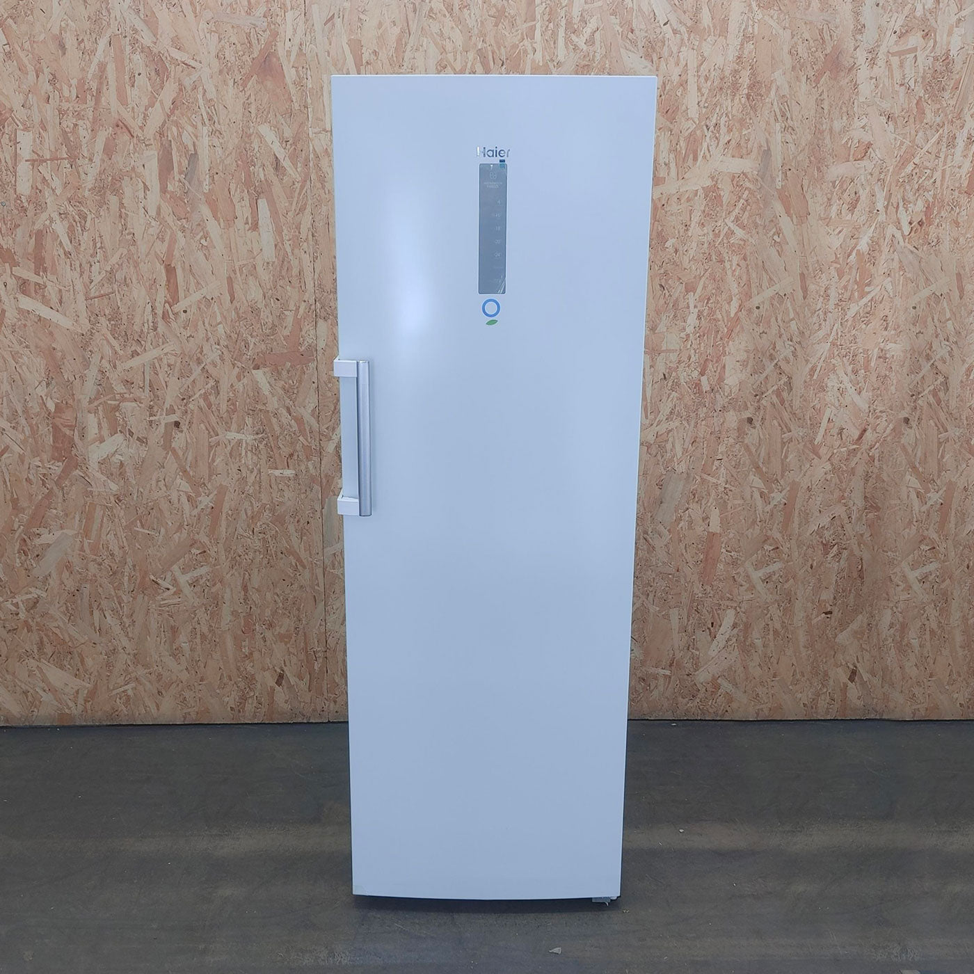 Haier Congelatore verticale 285l H3f285weh1 Bianco