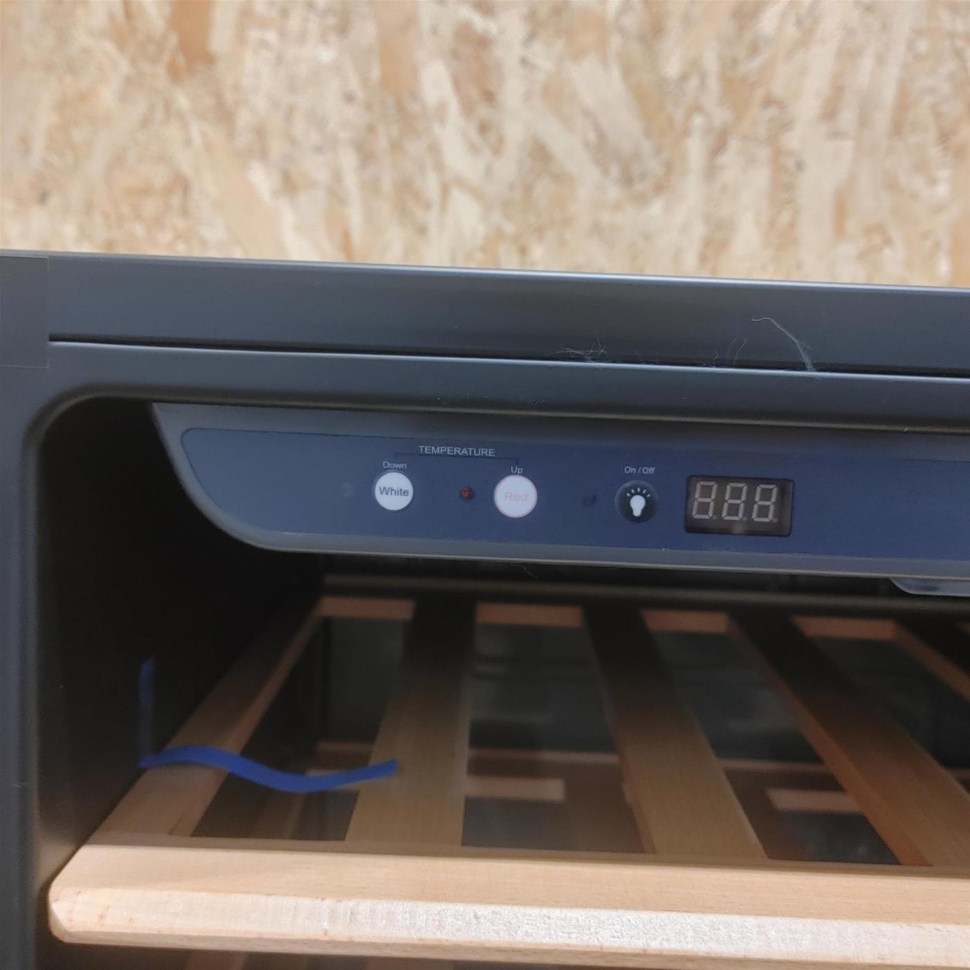 Haier Wine Bank 50 Serie 3 WS30GA Cantinetta